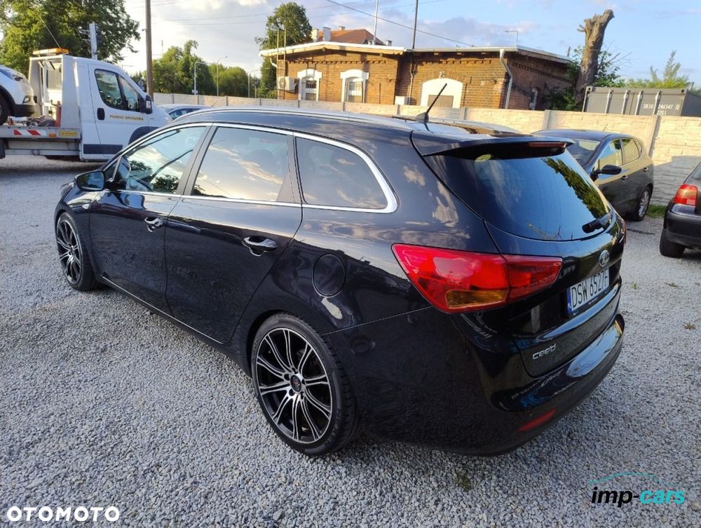 Kia Ceed - 7