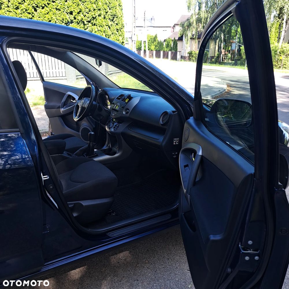 Toyota RAV4 2.0 4x4 Sol - 9
