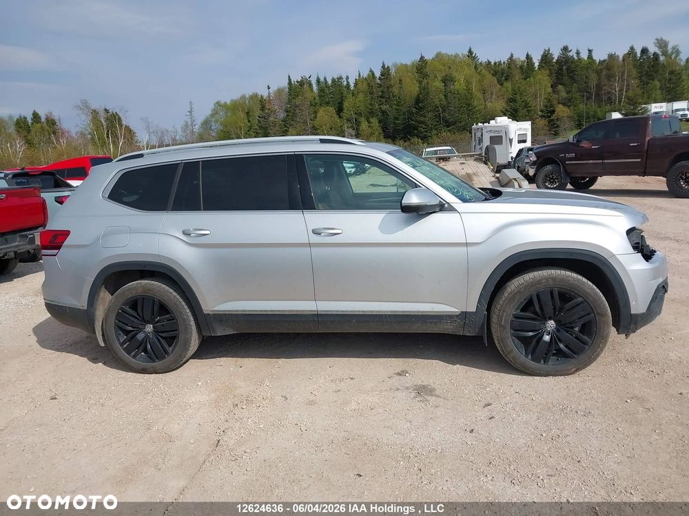 Volkswagen Atlas - 2