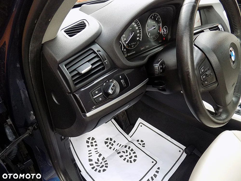 BMW X3 xDrive30d Advantage - 11