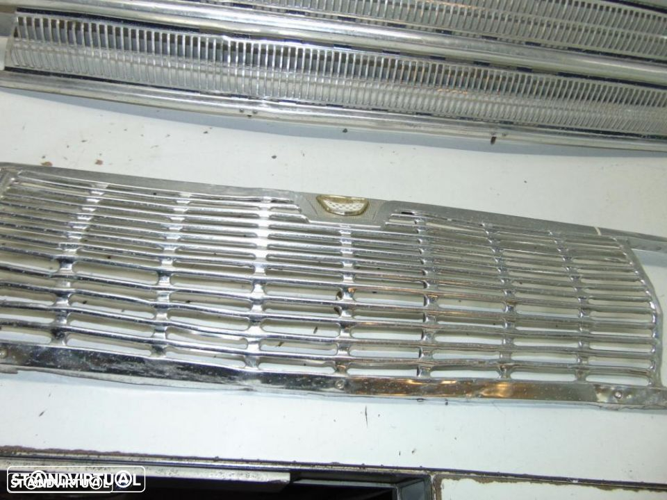 Ford Cortina grelha frontal - 6