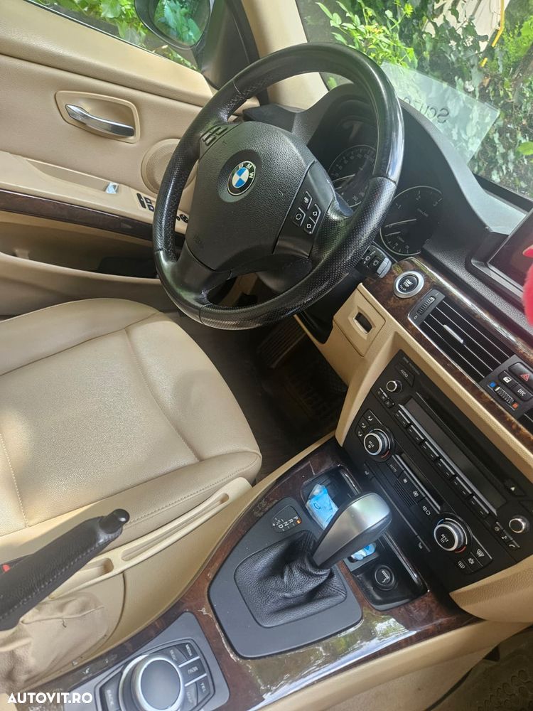 BMW Seria 3 330d DPF Aut. - 10