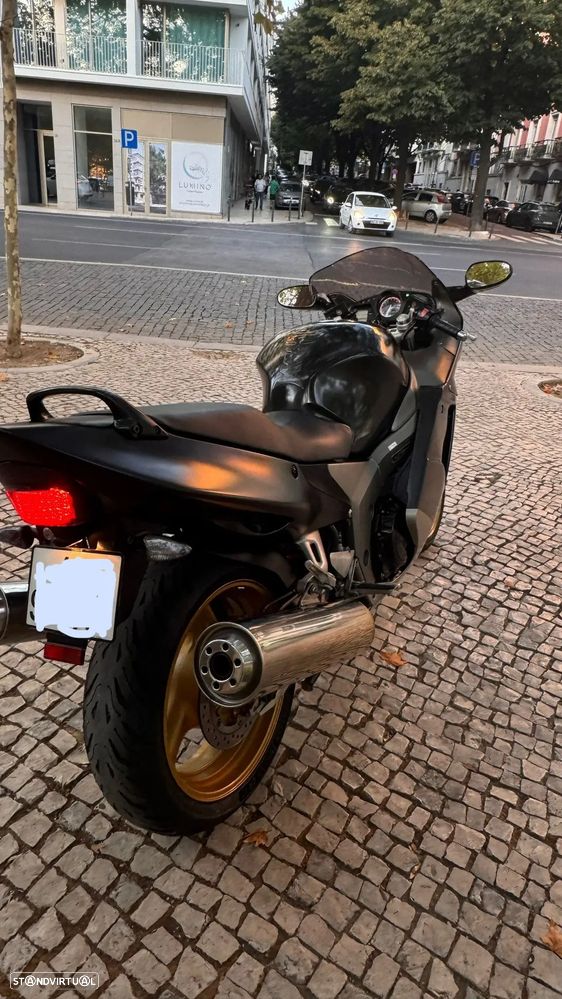 Honda CBR CBR 1100 XX Super BlackBird - 6