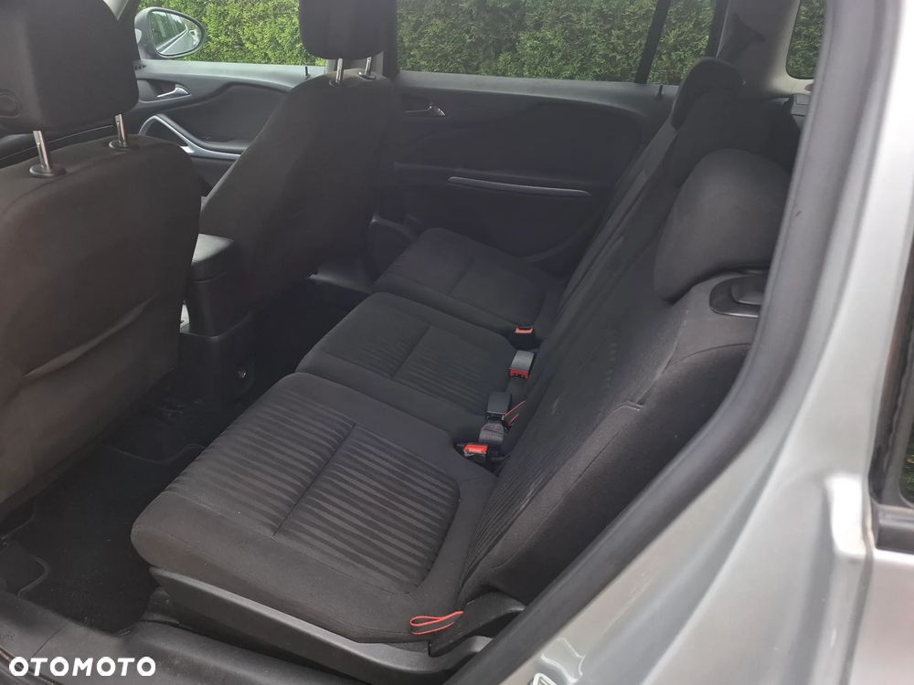 Opel Zafira Tourer 1.4 Turbo Edition - 14