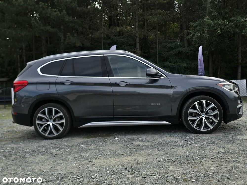 BMW X1 xDrive28i xLine - 35