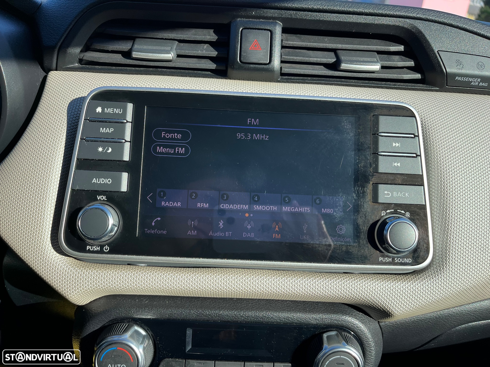 Nissan Micra 1.5 dCi N-Connecta Urban S/S - 36