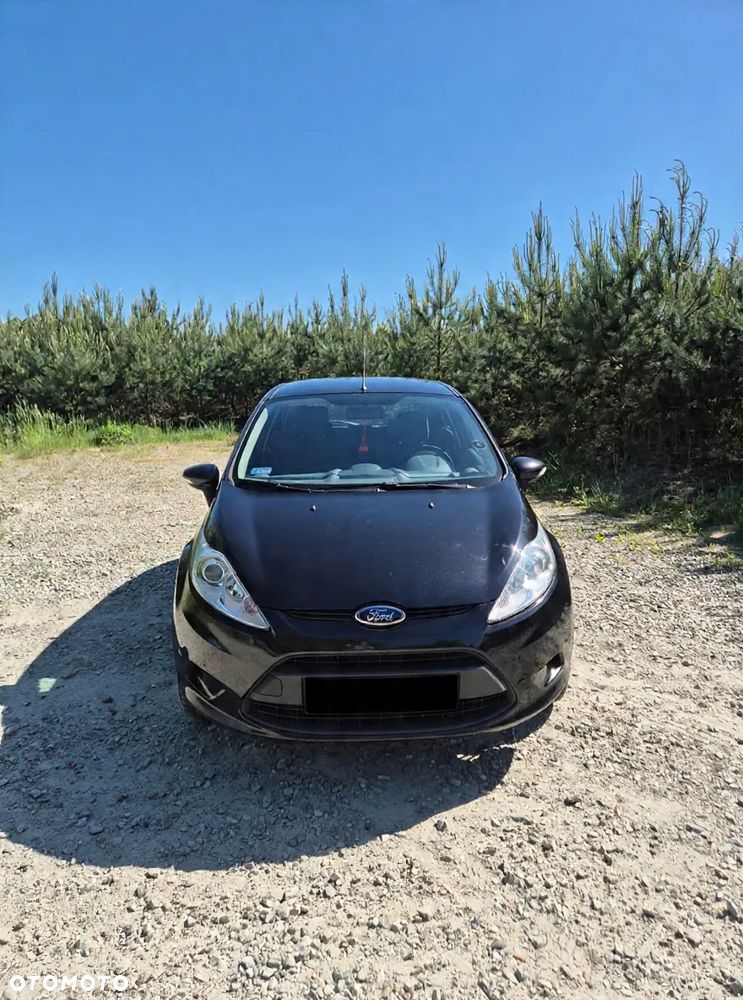 Ford Fiesta 1.6 TDCi DPF Ghia - 3