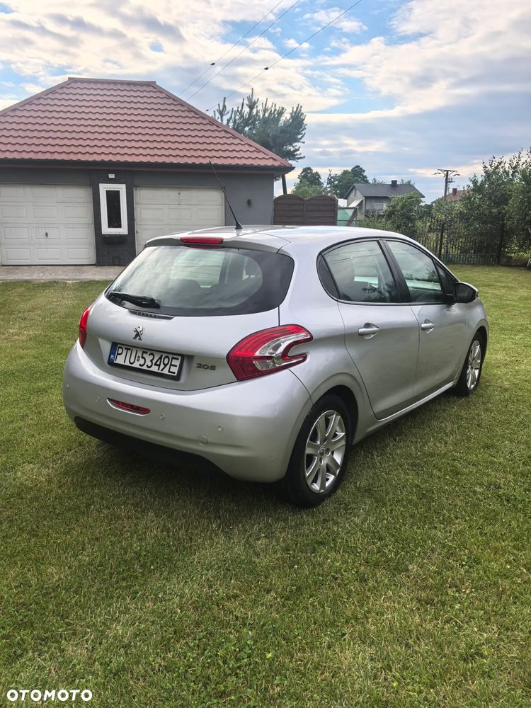 Peugeot 208 HDi 68 Access - 4