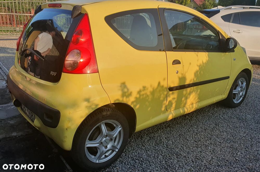Peugeot 107 1.0 Trendy - 4