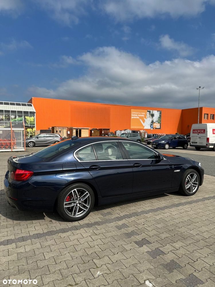 BMW Seria 5 520d - 5