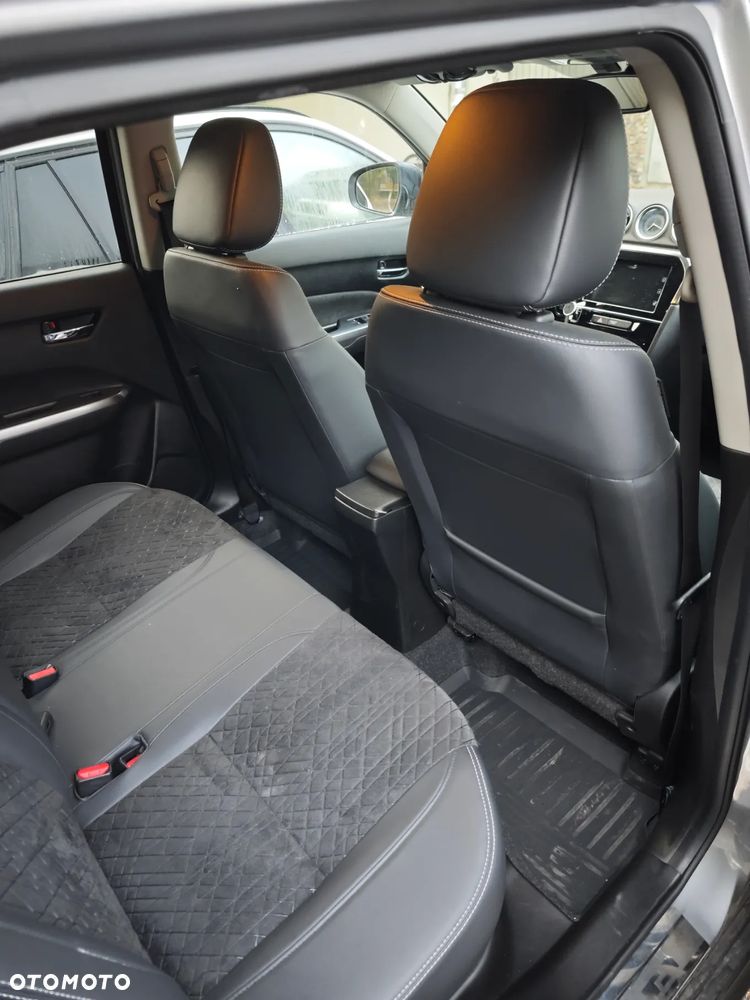 Suzuki Vitara 1.4 Boosterjet SHVS Elegance 4WD - 6