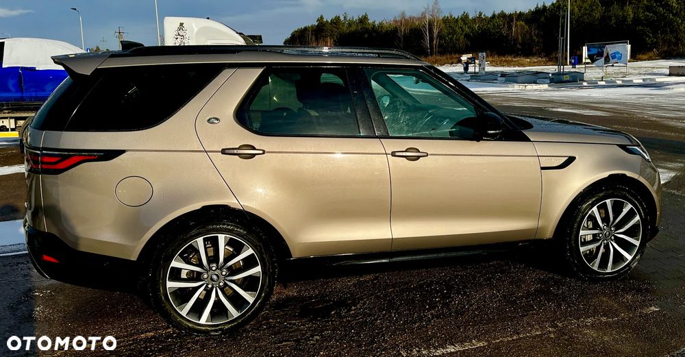 Land Rover Discovery 2.0 P300 R-Dynamic SE - 3