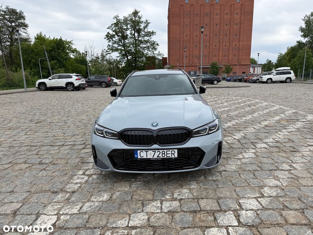 BMW Seria 3 330e xDrive M Sport - 2