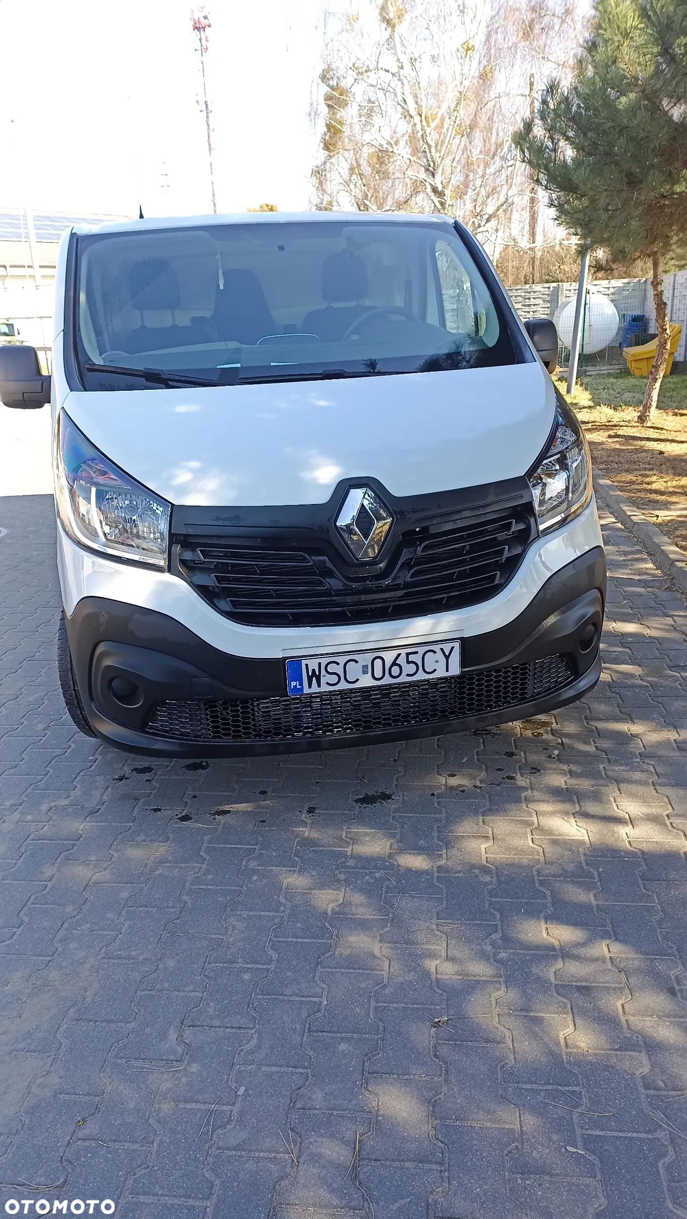 Renault Trafic - 1