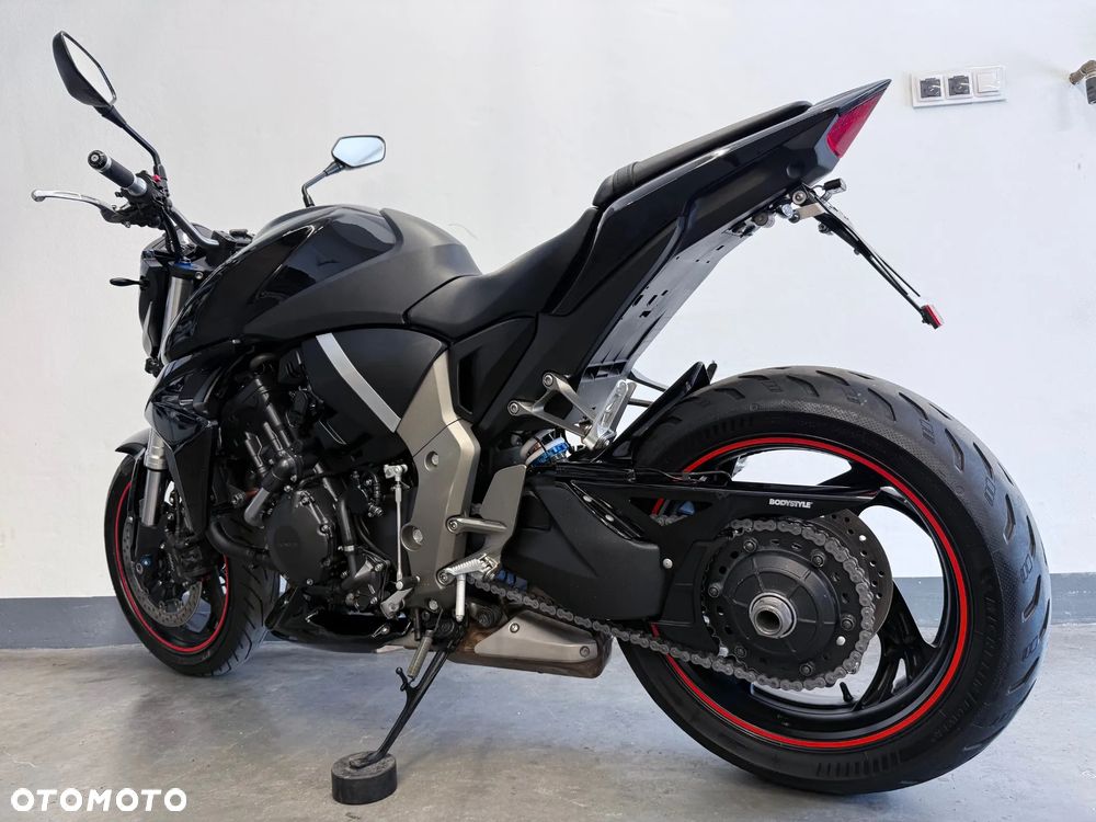 Honda CB - 4