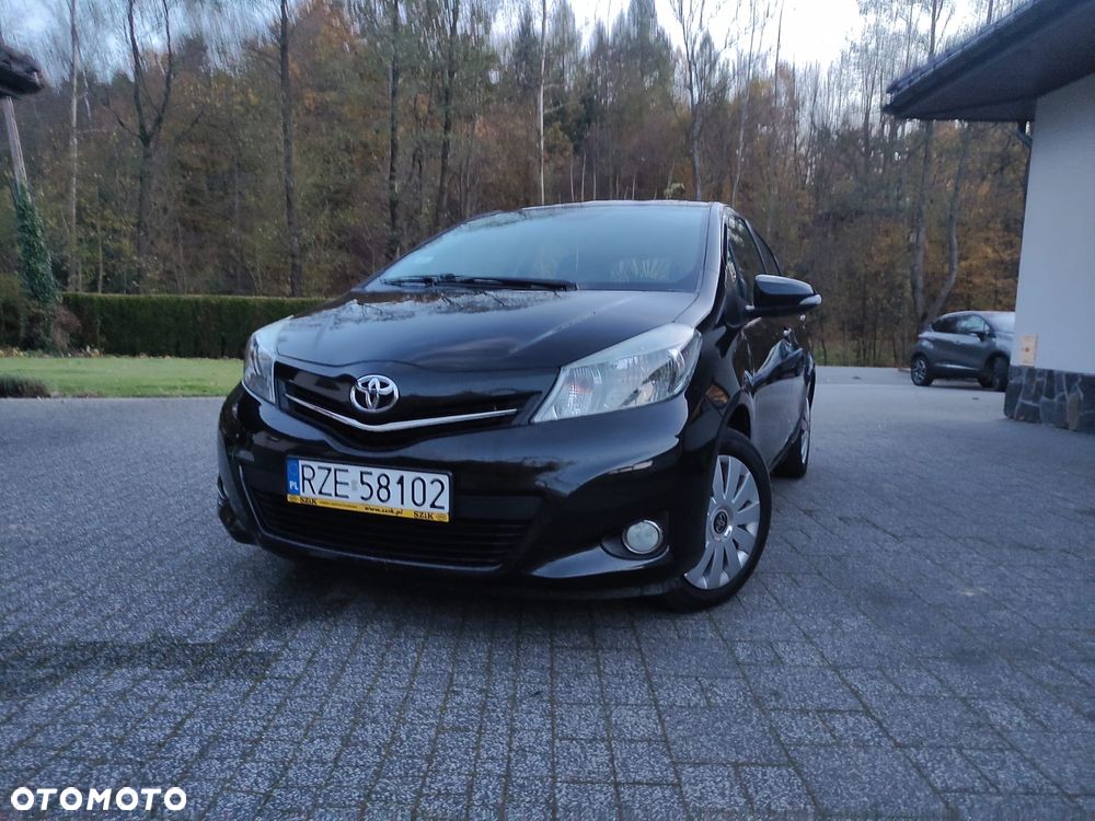 Toyota Yaris 1.33 Dynamic - 1