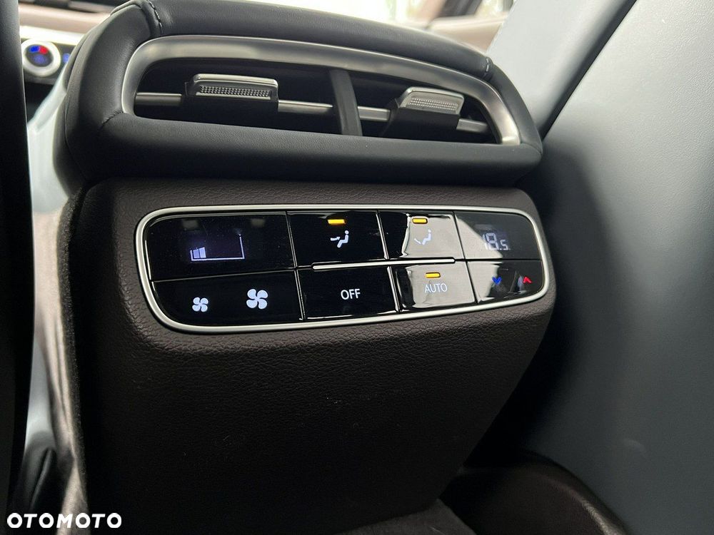 Genesis G80 - 31