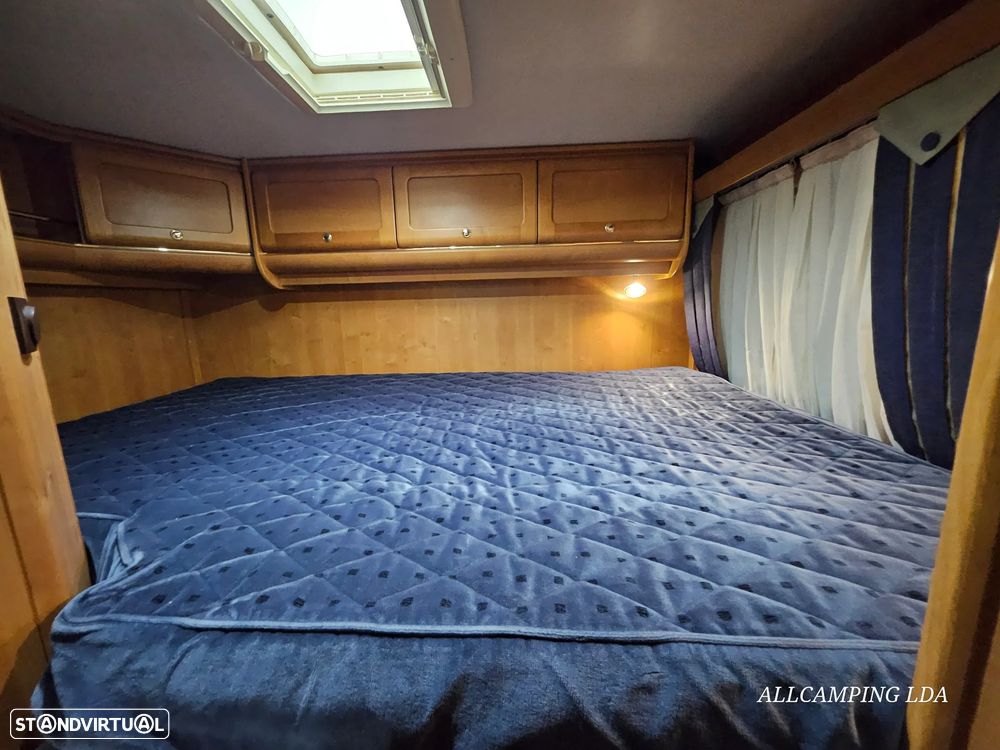 Rapido Le Randonneur Rápido 783F CAMA TRANSVERSAL - 51