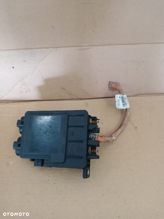 Klema plusowa moduł Renault Laguna III 240800003R - 1