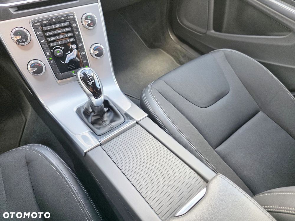 Volvo S60 - 15