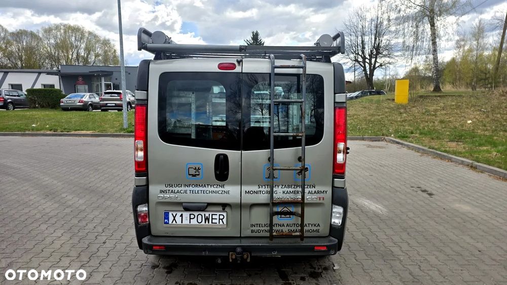 Opel Vivaro L2H1 2.9t - 6