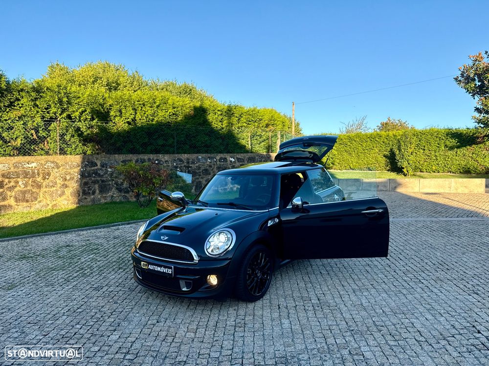 MINI 3 Portas Cooper SD Auto - 47