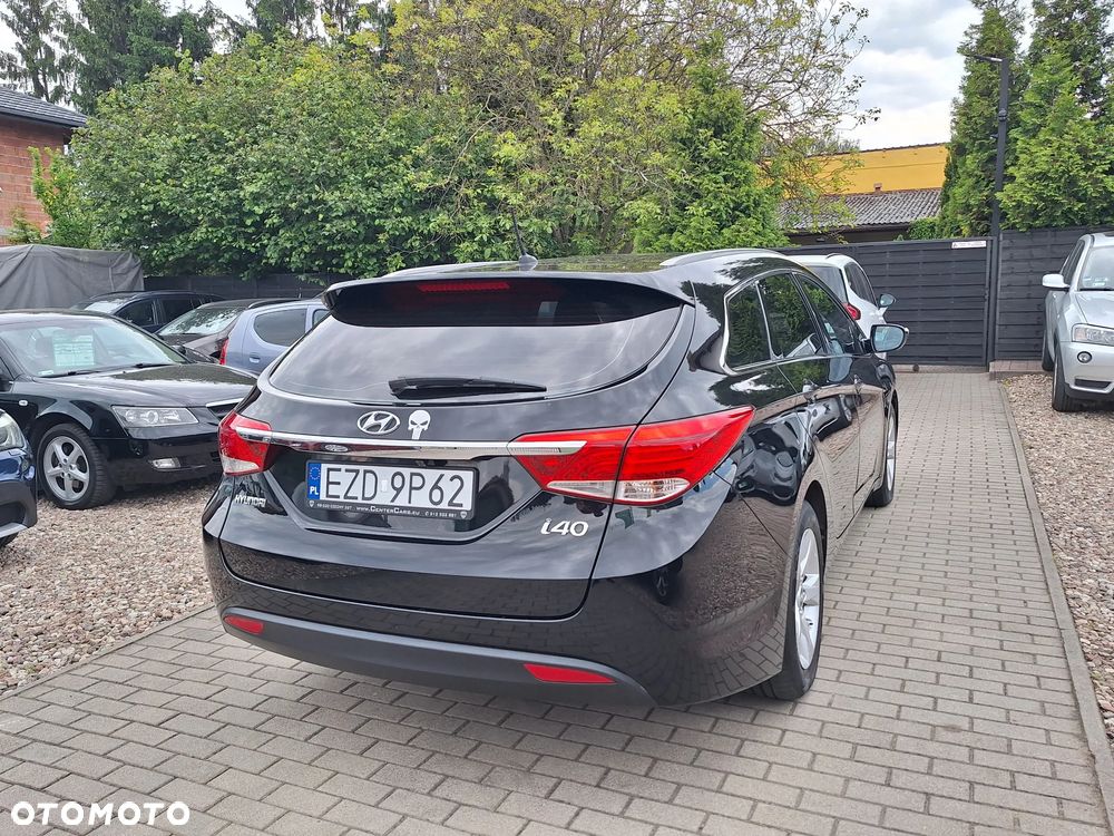 Hyundai i40 Kombi blue 1.6 Family - 5
