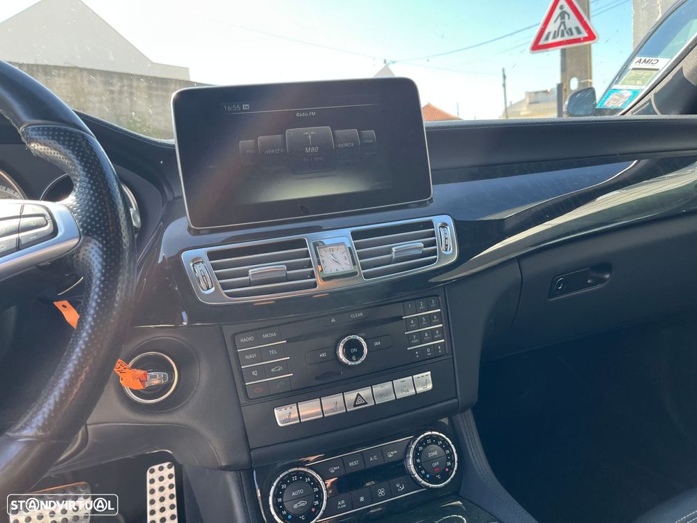 Mercedes-Benz CLS 220 - 13