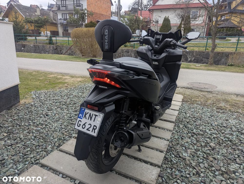 Honda NSS - 12