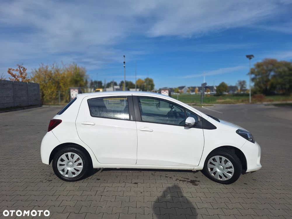 Toyota Yaris - 19