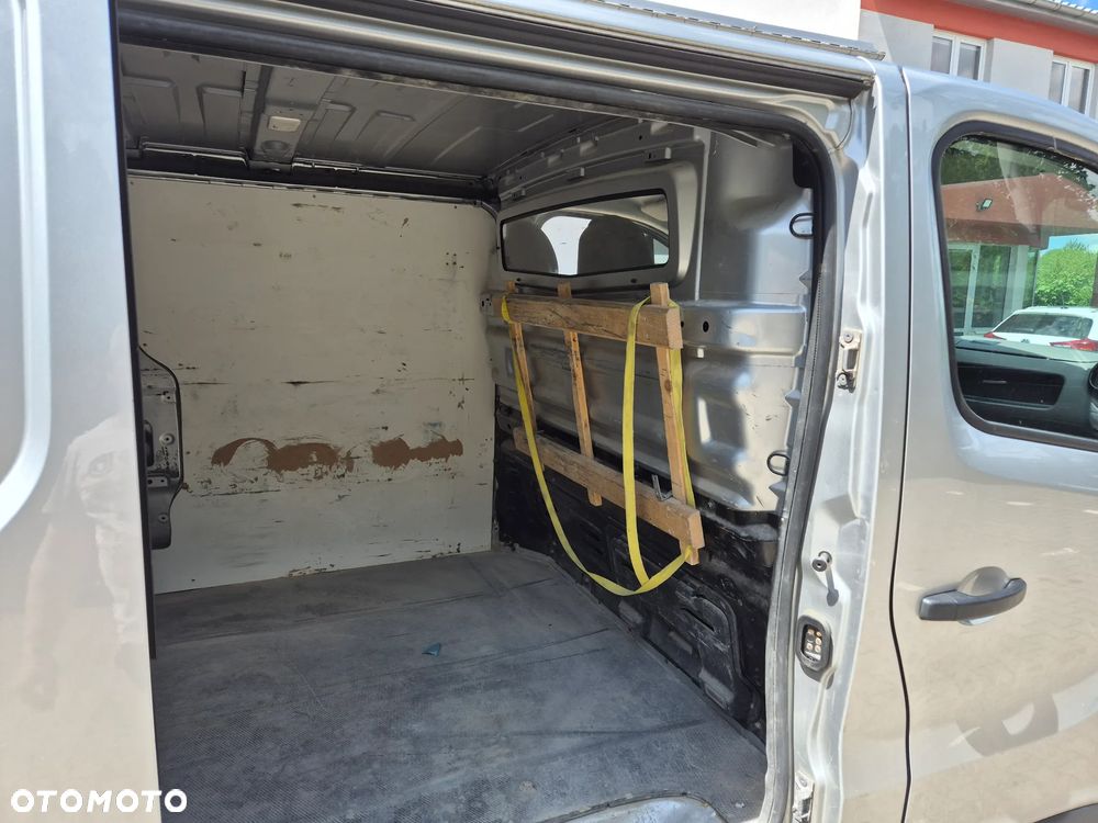 Renault Trafic - 8