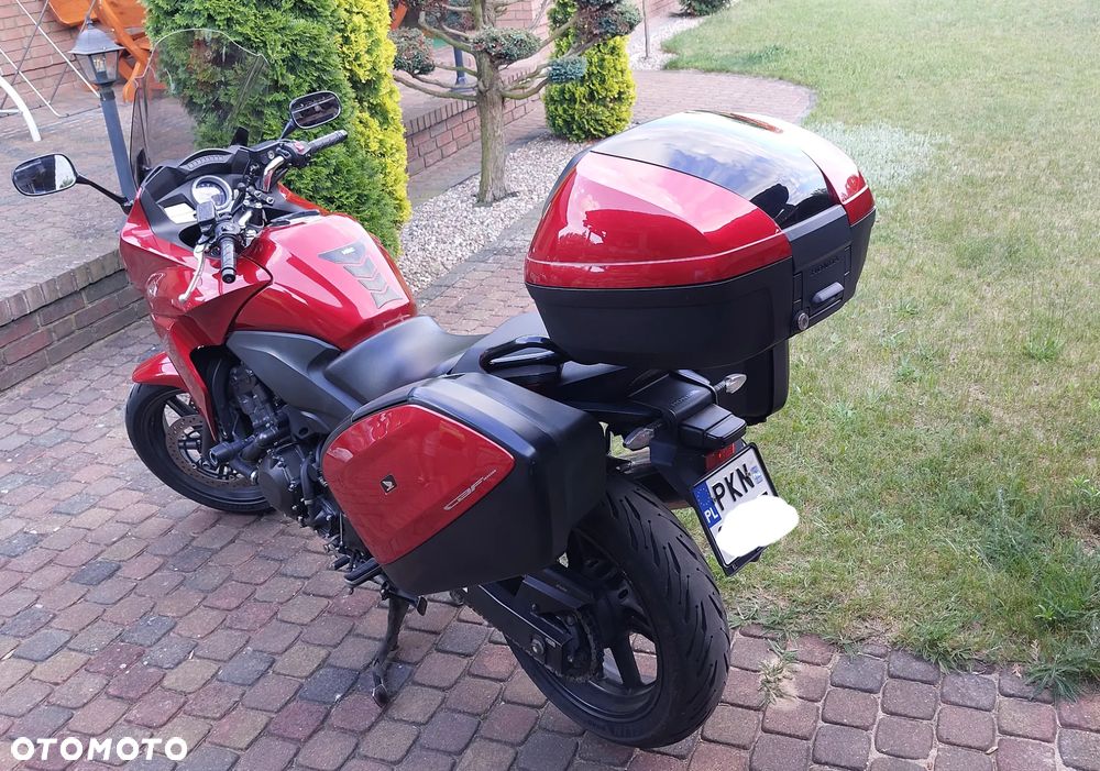 Honda CBF - 10