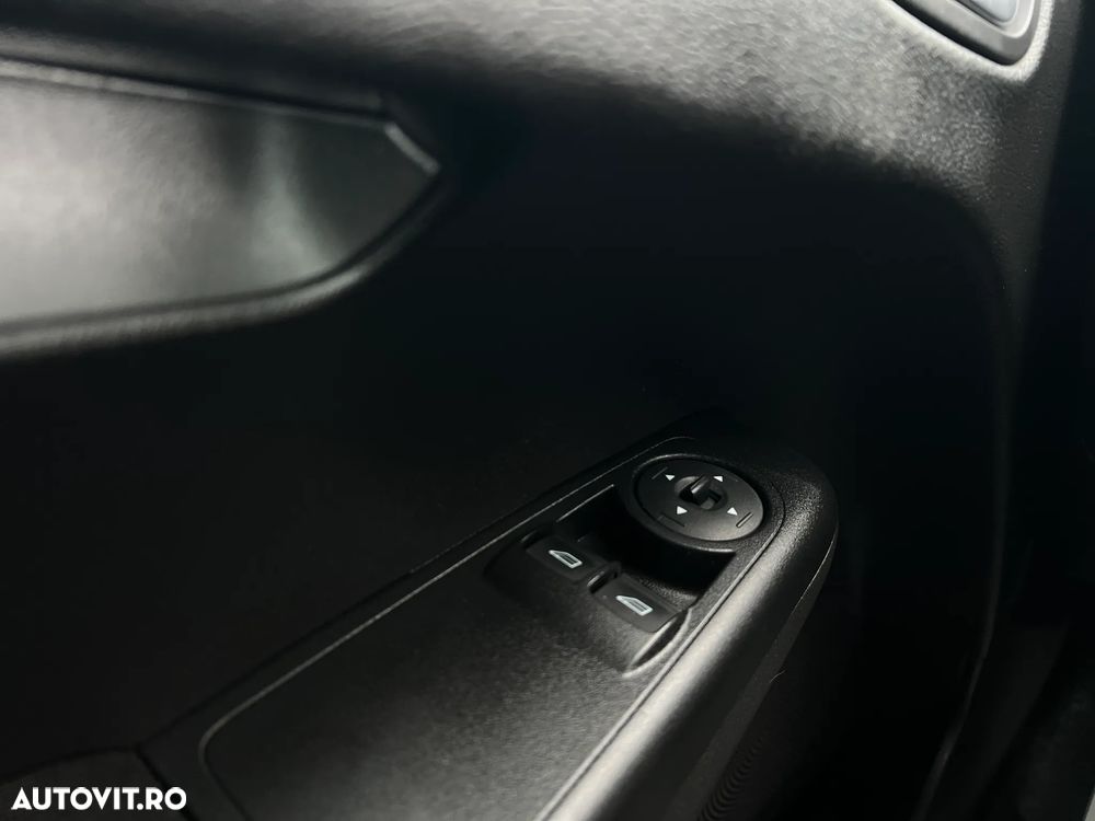 Ford Transit - 13