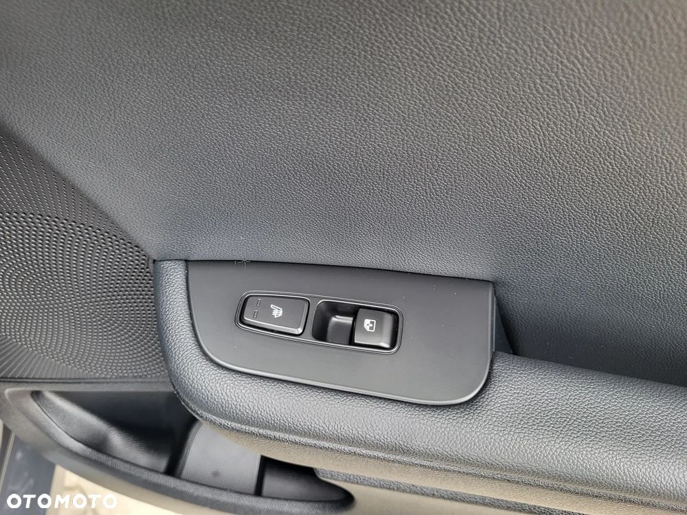 Kia Ceed 1.6 GDI PHEV XL DCT - 29