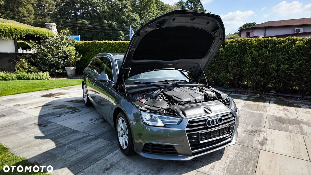 Audi A4 Avant 2.0 TDI design - 21