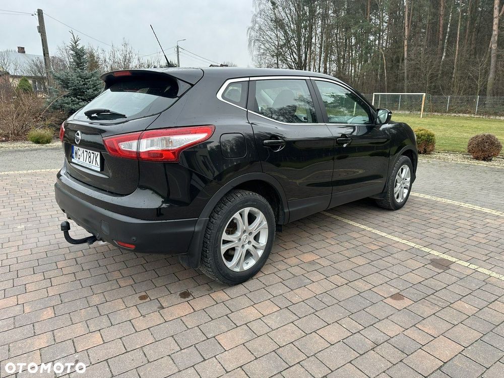 Nissan Qashqai - 10