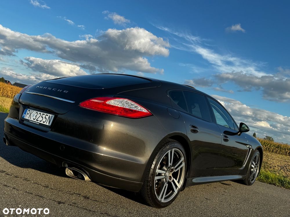Porsche Panamera Diesel - 33