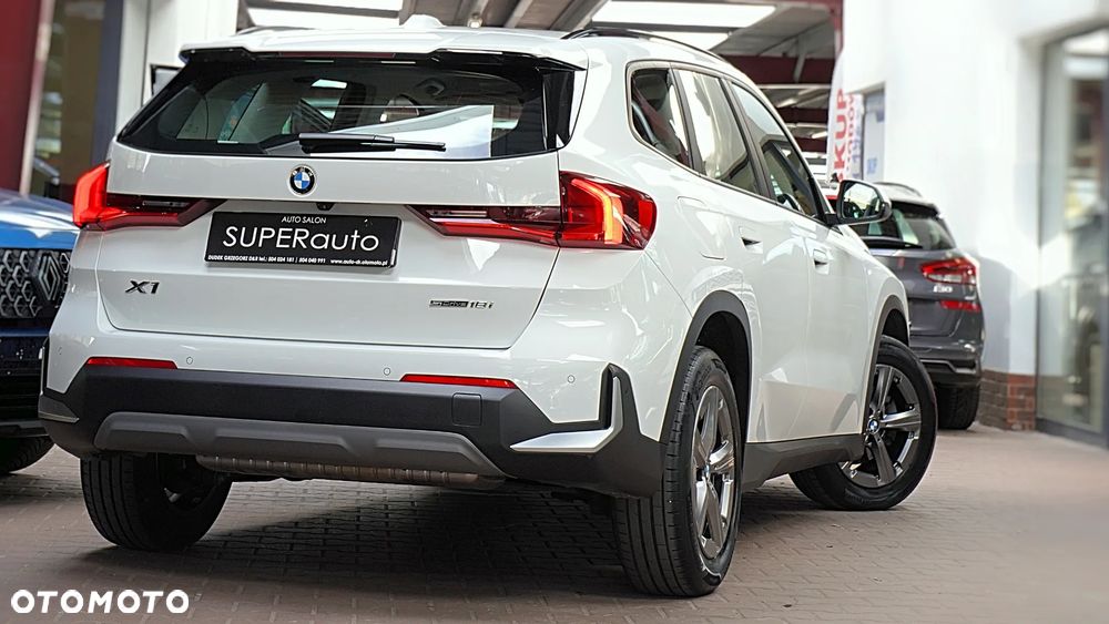 BMW X1 sDrive18i - 10