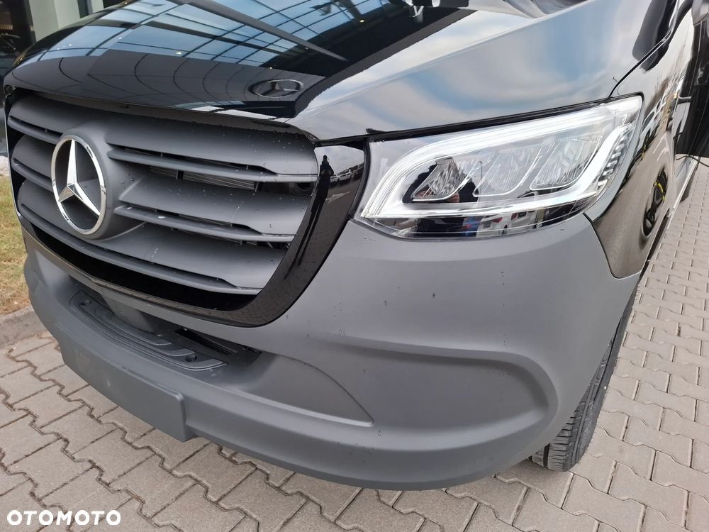 Mercedes-Benz Sprinter - 8