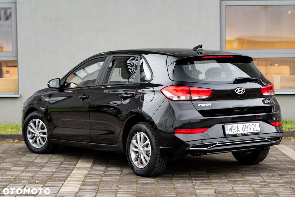 Hyundai i30 1.5 T-GDI 48V Premium DCT - 4