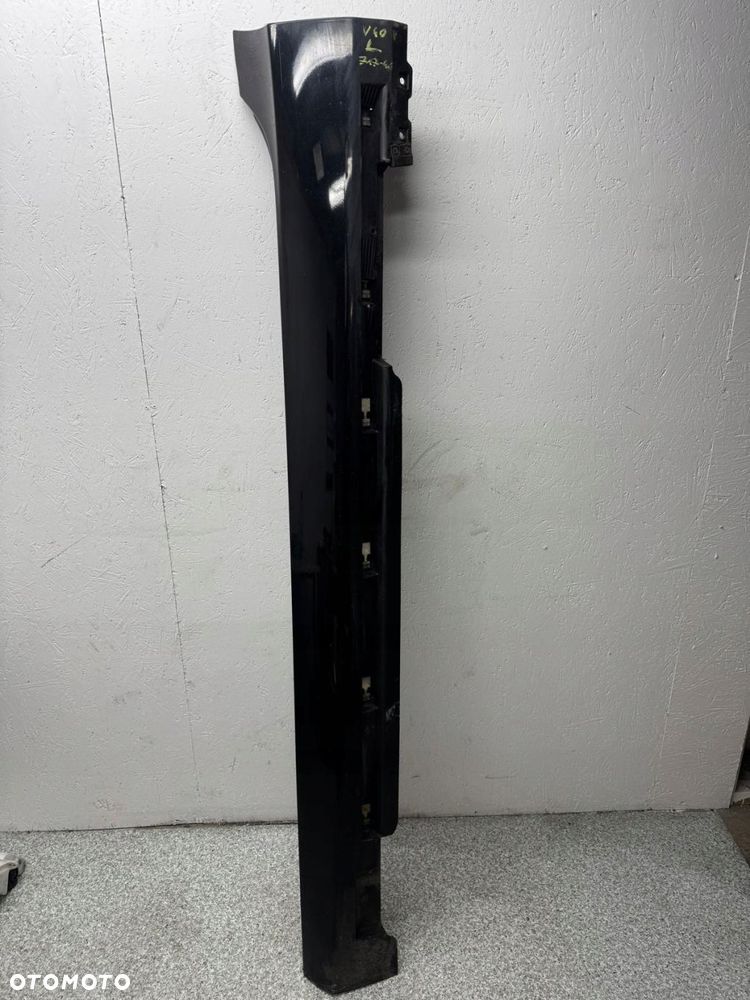 listwa progowa lewa volvo v40 ii 2012-2018r 31395042 w-wa 455-16 r-design - 1