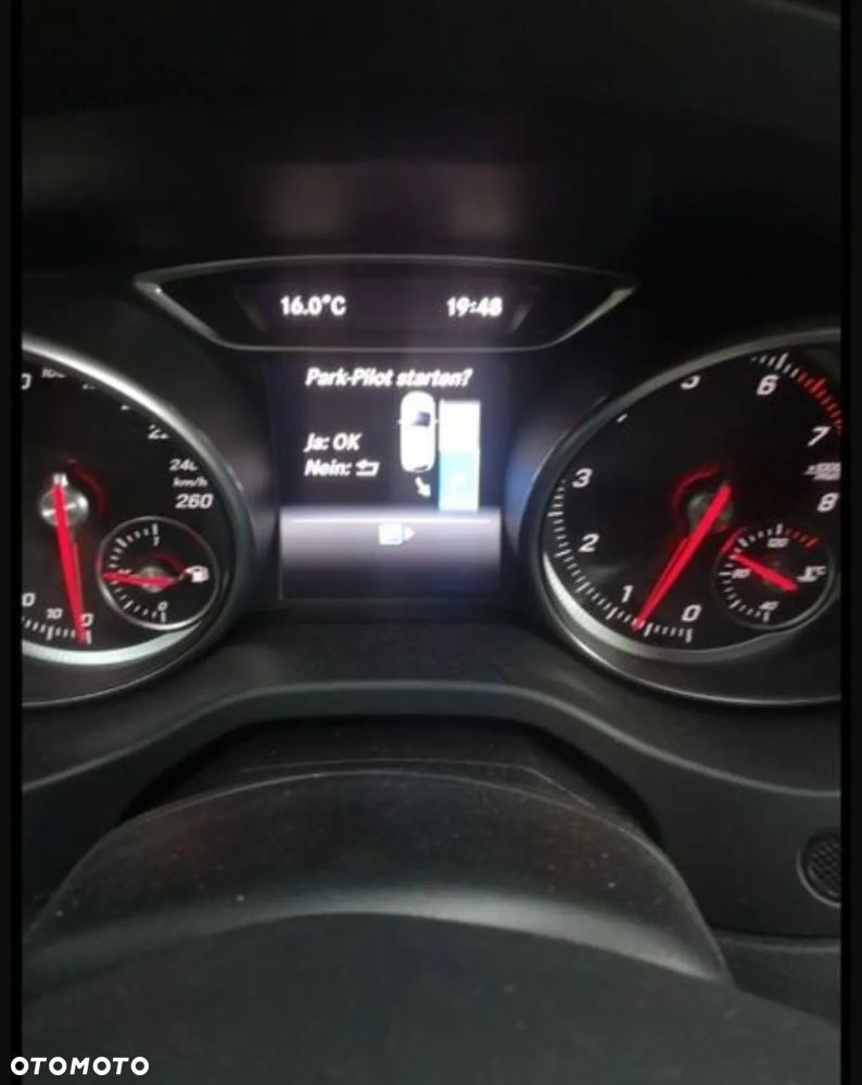 Mercedes-Benz CLA 180 - 22