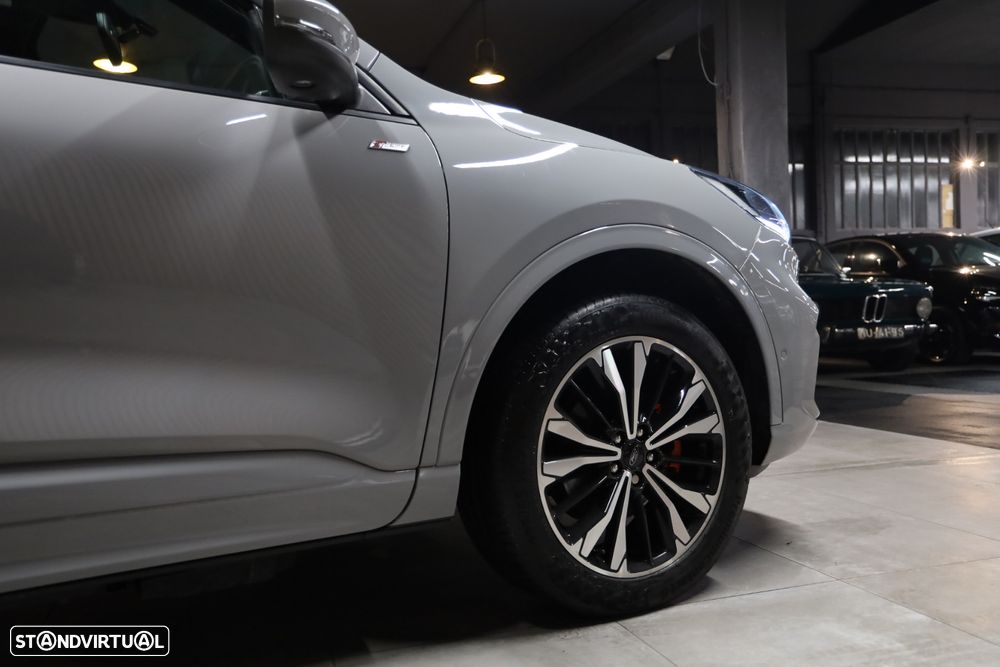 Ford Kuga 2.5 PHEV ST-Line X - 43