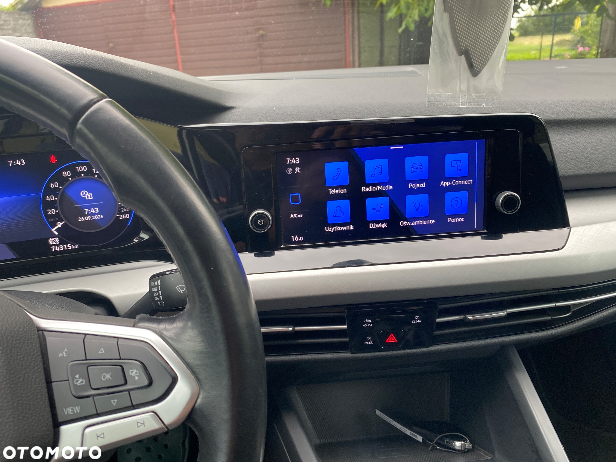 Volkswagen Golf VIII 2.0 TDI - 25
