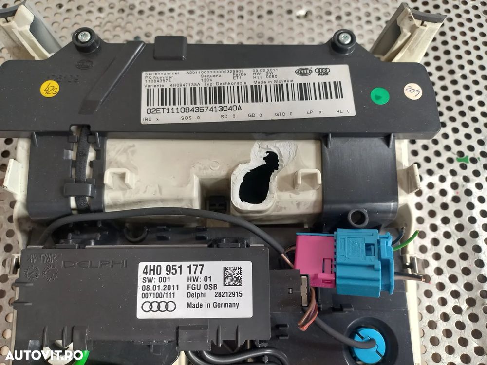 Plafoniera Audi A8 4H D4 An 2010-2011-2012-2013-2014-2015-2016-2017 Dezmembrez Audi A8 4H D4 3.0 Td - 8