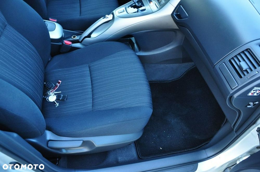 Toyota Auris - 28