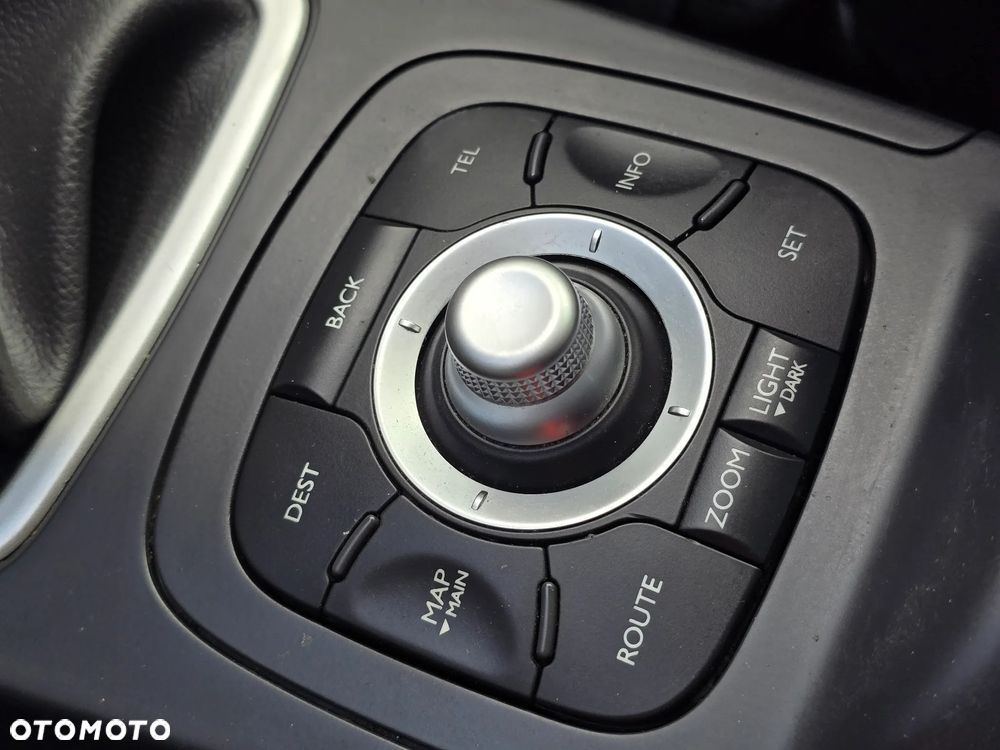 Renault Grand Espace TCe 170 Paris - 28