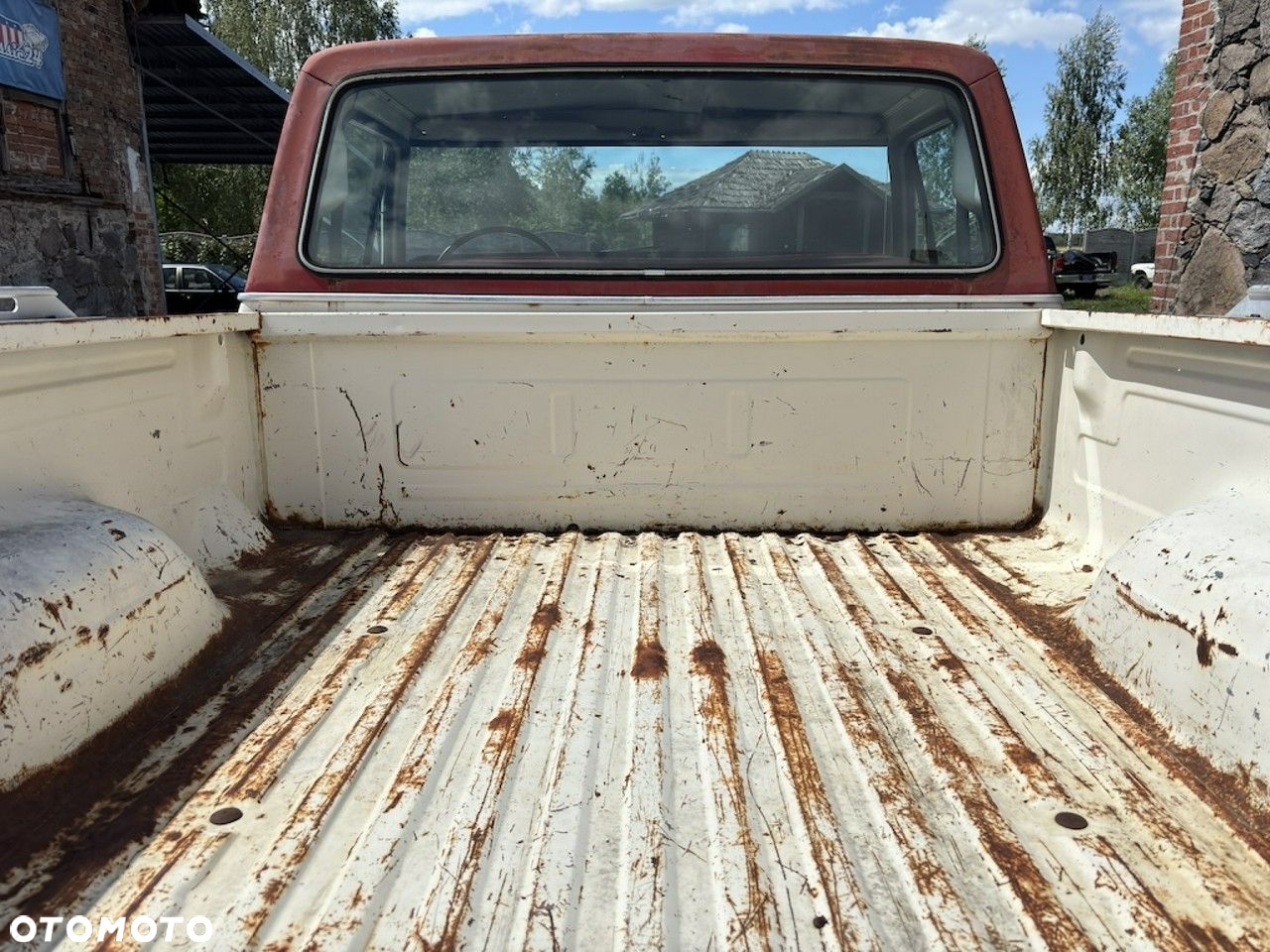 Ford Inny - 10