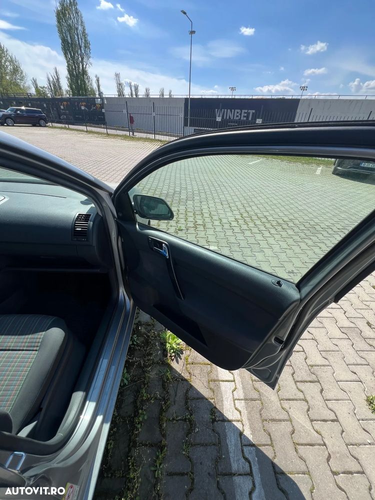 Volkswagen Polo - 21