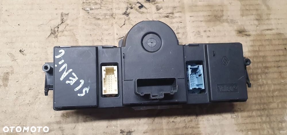 Panel nawiewu powietrza klimatyzacji Renault Scenic II 8200344842 - 3